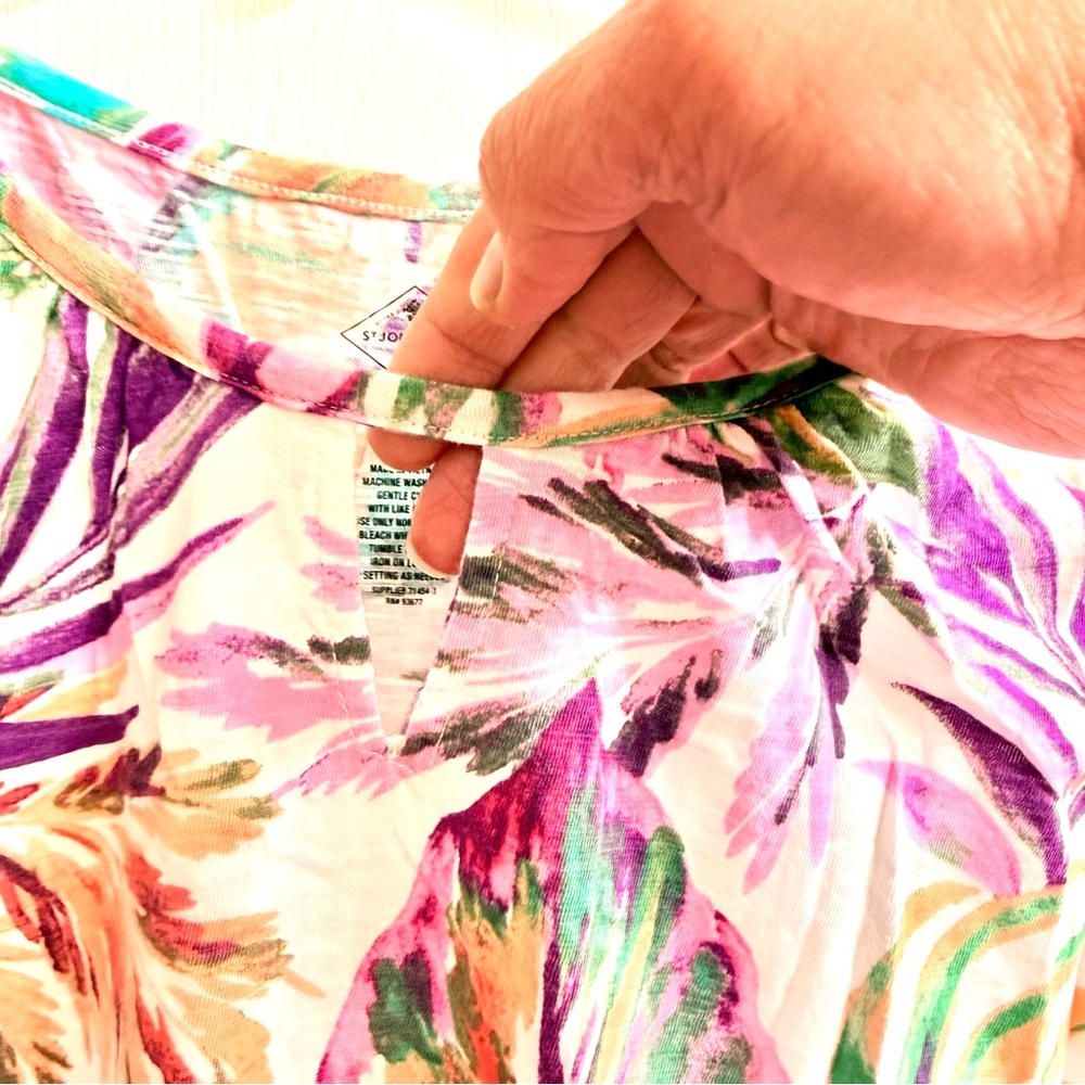 St. John's Bay Multicolor Tropical Tank Top - Picture 2 of 4